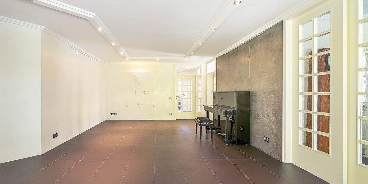 Etagenwohnung Ettlingen / Schöllbronn Schöllbronn - 6 Zimmer, 286 m&sup2;, 835.000&euro; | Angebot:25814996