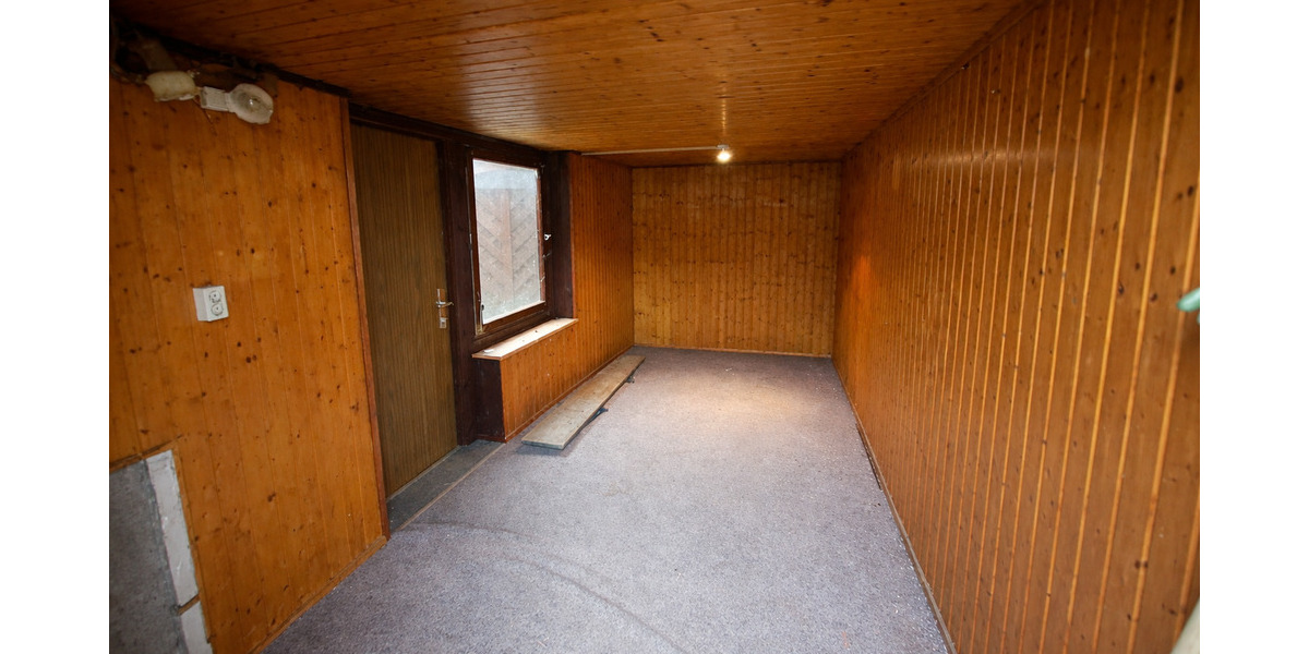 Raum für Ideen: Doppelhaushälfte mit Bauplatz, großem Garten und Garage 5 zimmer