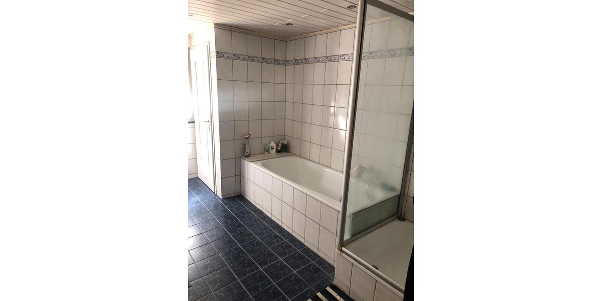 Einfamilienhaus Remchingen - 5 Zimmer, 96 m&sup2;, 1.070&euro; | Angebot:26313391