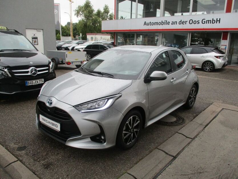 Yaris