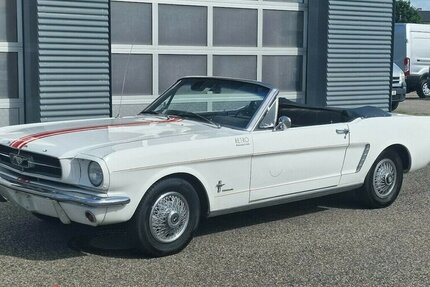 Ford Mustang Cabrio H-Kennzeichen Automatik 78.000 km 34.998 € Landau 76829