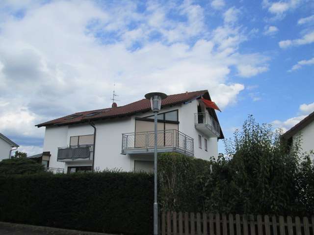 Etagenwohnung Sandweier Sandweier - 4 Zimmer, 105 m&sup2;, 380.000&euro; | Angebot:26901019
