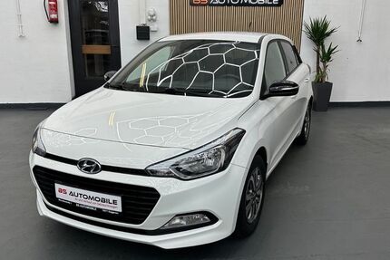 Hyundai i20 94.000 km 8.999 &euro; Gaggenau 76571