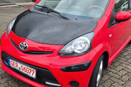 Toyota Aygo (X) 130.000 km 2.750 &euro; KARLSRUHE 76135