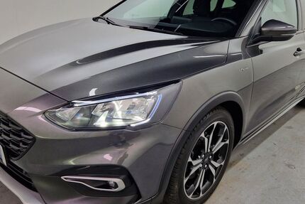 Ford Focus 54.500 km 18.650 &euro; Landau 76829