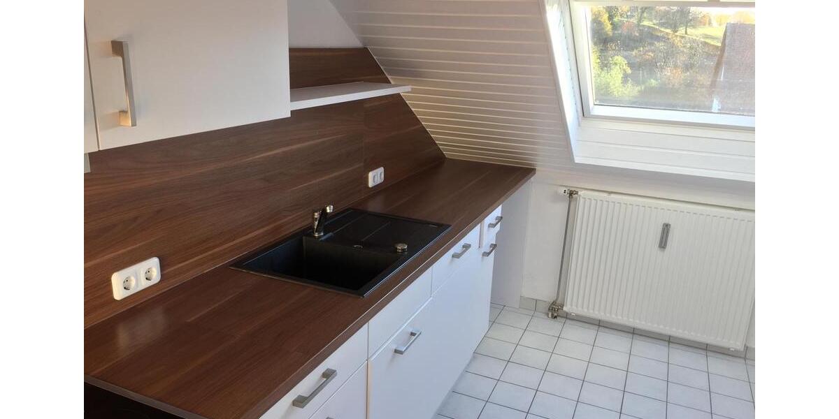 Dachgeschoßwohnung Baden-Baden Balg - 2.5 Zimmer, 83 m&sup2;, 260.000&euro; | Angebot:26941734