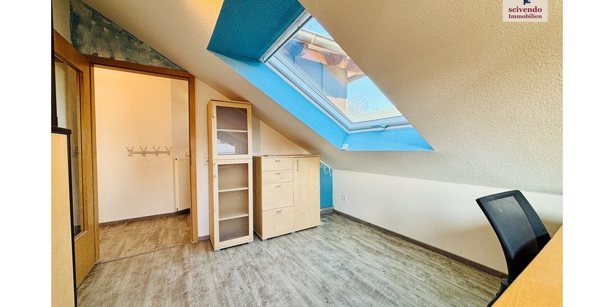 Gemütlich. Hell. 3-Zimmer. DG-Wohnung. Nähe-KA/PF. - 3- Straubenhardt | Angebot:25567691
