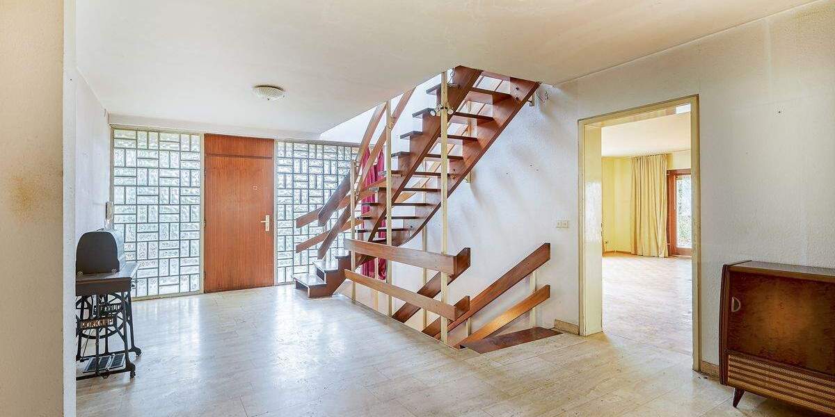 Einfamilienhaus Karlsruhe / Grünwettersbach Grünwettersbach - 7 Zimmer, 286 m&sup2;, 439.000&euro; | Angebot:25769169