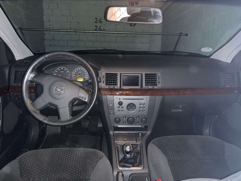 Opel Vectra 194.000 km 3.000 € karlsruhe 76185