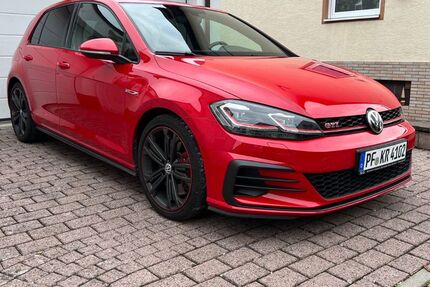 VW Golf 64.000 km 23.490 &euro; Königsbach 75203