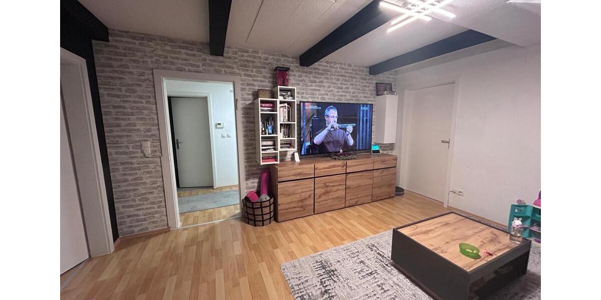 Dachgeschoßwohnung Pforzheim - 3 Zimmer, 65 m&sup2;, 800&euro; | Angebot:25634558