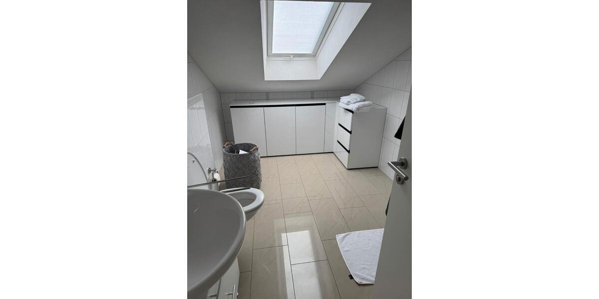 Einfamilienhaus Pforzheim - 4.5 Zimmer, 161 m&sup2;, 1.950&euro; | Angebot:26444728