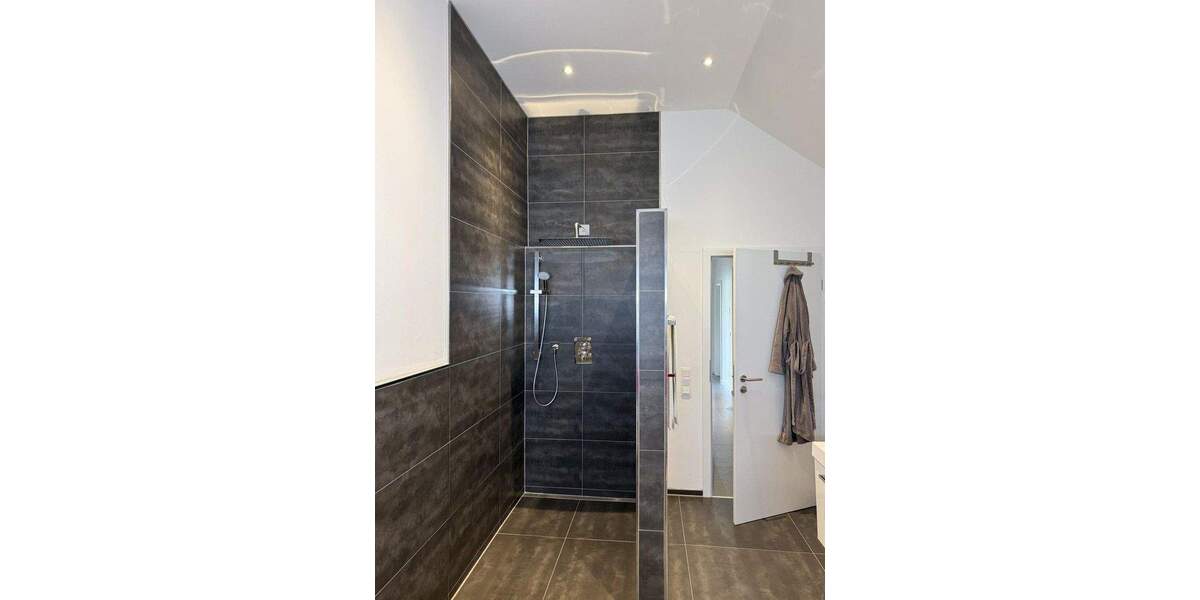 Einfamilienhaus Waghaeusel Kirrlach - 6 Zimmer, 190 m&sup2;, 850.000&euro; | Angebot:25722743