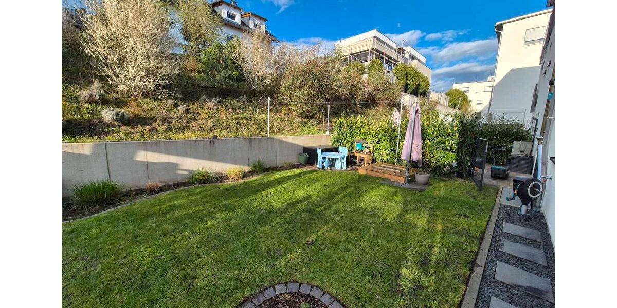 Erdgeschoßwohnung Pfinztal - 4 Zimmer, 122 m&sup2;, 619.000&euro; | Angebot:26121999