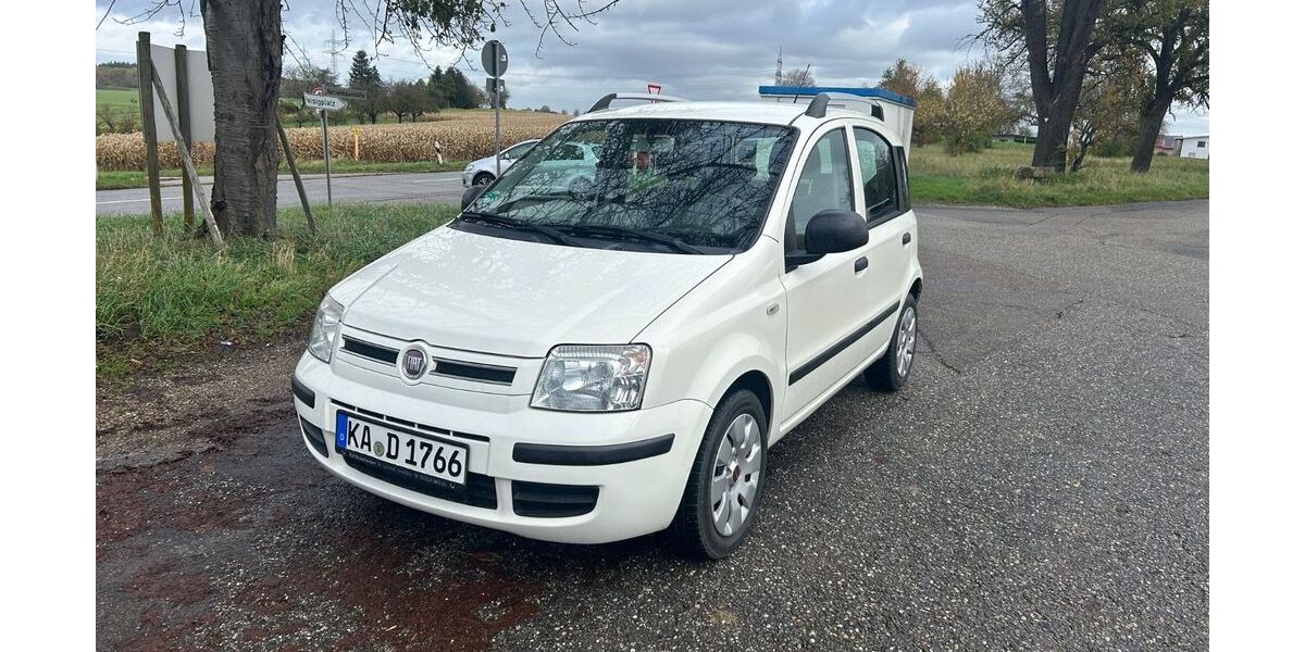 Fiat Panda 136.000 km 3.200 &euro; Bretten 75015