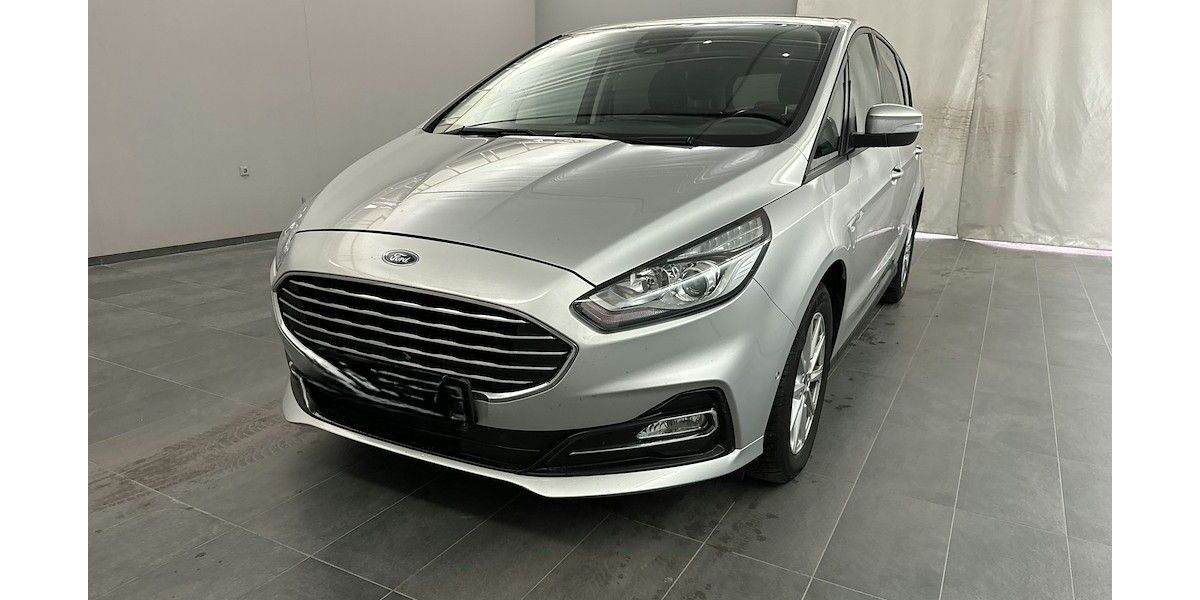 Ford S-Max 66.799 km 19.990 &euro; Bretten 75015