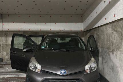 Toyota Yaris 110.000 km 8.500 € Karlsruhe 76149