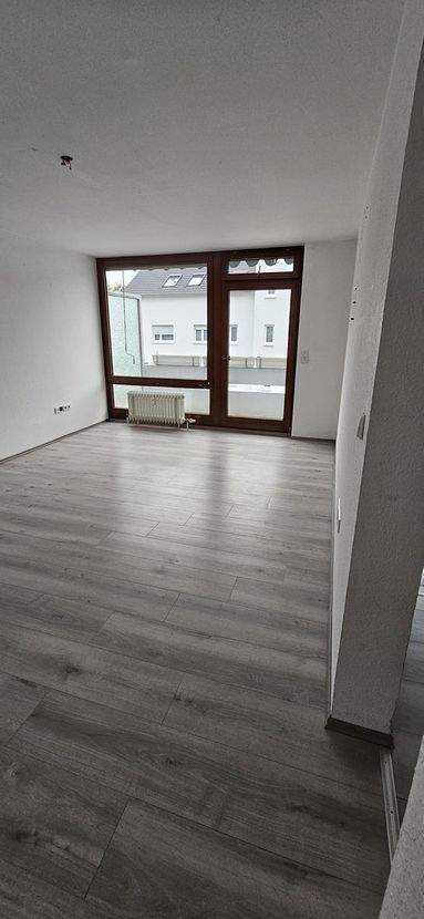 Schöne 2-Zimmer-Wohnung mit Balkon und EBK 2 zimmer