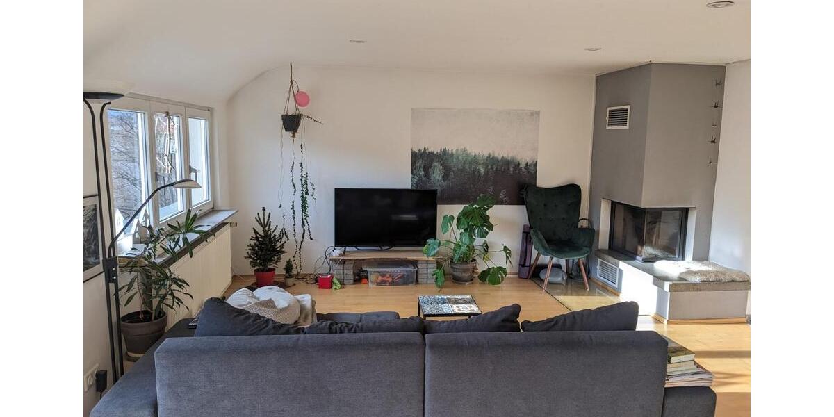 Dachgeschoßwohnung Pforzheim Weststadt - 3.5 Zimmer, 113 m&sup2;, 275.000&euro; | Angebot:25821956