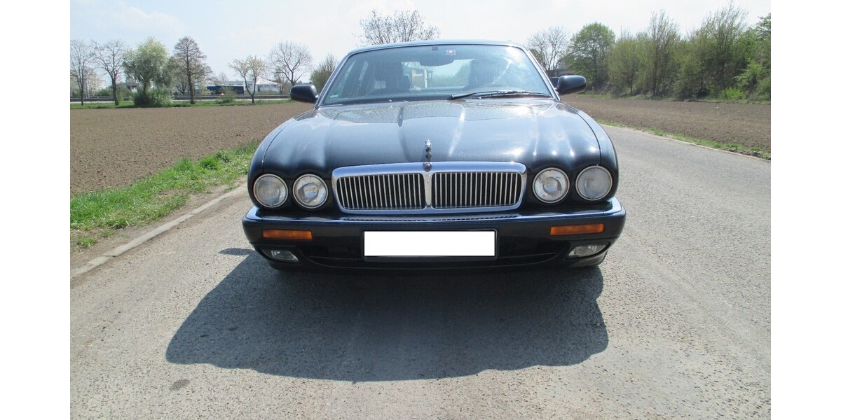 Jaguar X-Type 203.000 km 4.450 &euro; Knittelsheim 76879