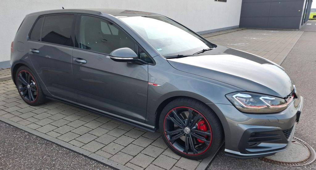 VW Golf 75.500 km 21.399 &euro; Bauschlott 75245