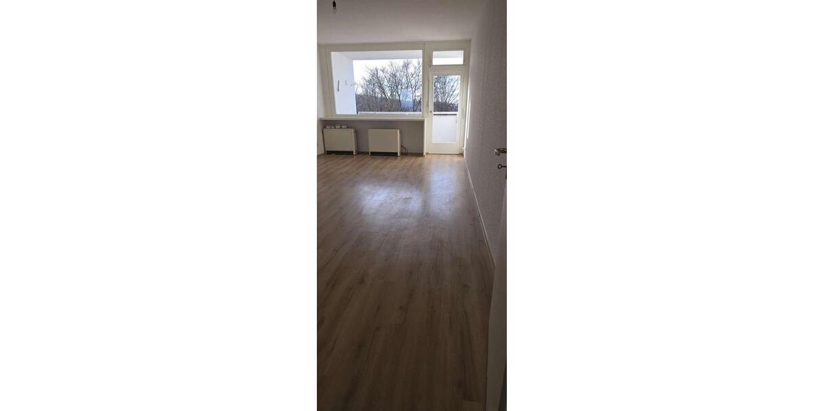 Etagenwohnung Karlsruhe Wettersbach - 3 Zimmer, 81 m&sup2;, 850&euro; | Angebot:24393228