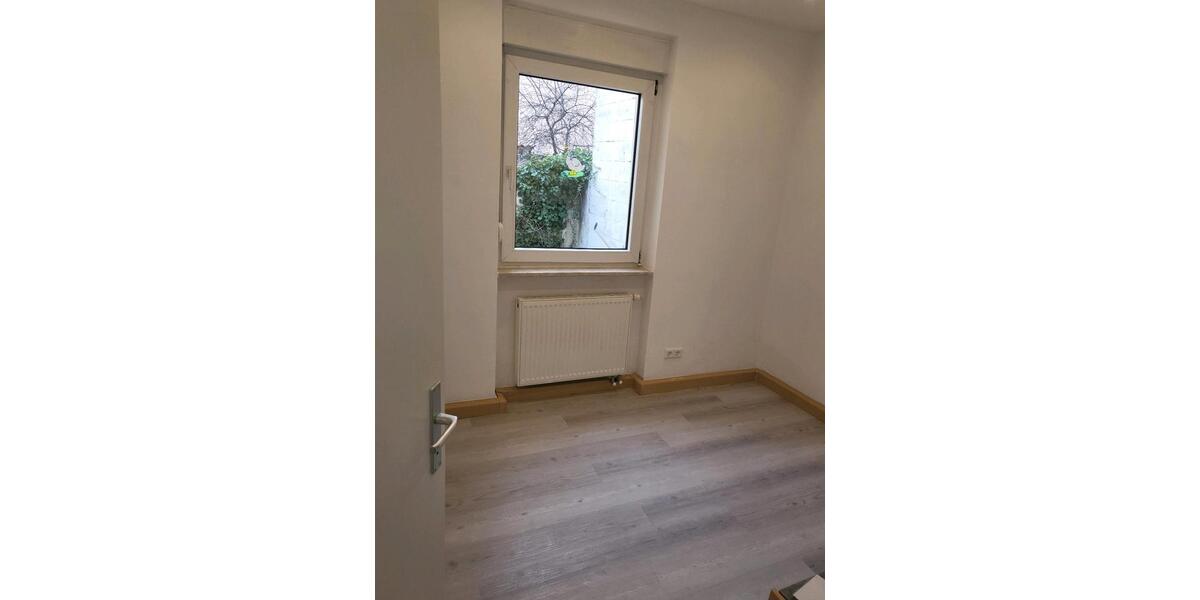 Erdgeschoßwohnung Pforzheim Dillweißenstein - 3 Zimmer, 60 m&sup2;, 800&euro; | Angebot:25783438