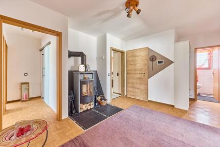Wohnung Walzbachtal - 5 Zimmer, 110 m&sup2;, 1.300&euro; | Angebot:26675113