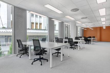 Voll ausgestatteter privater Büroraum für Sie und Ihr Team in Regus KARLSRUHE, Rondellplatz zimmer