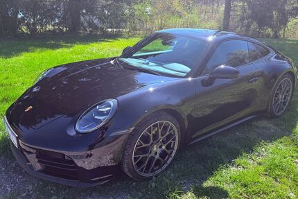 Porsche 992 23.500 km 134.900 &euro; Steinmauern 76479