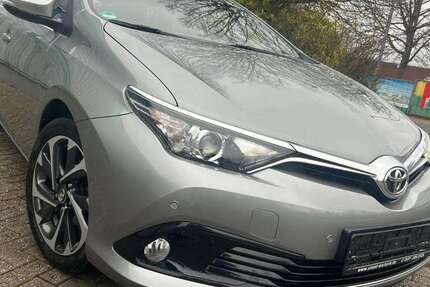 Toyota Auris 90.000 km 5.800 &euro; Gaggenau, Stadt 76571