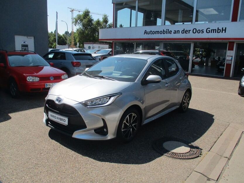 Yaris