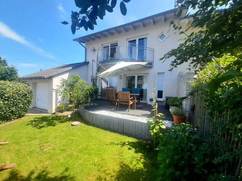 Moderne DHH mit Garten und Wärmepumpe - Traumlage zwischen Gaggenau & Ettlingen