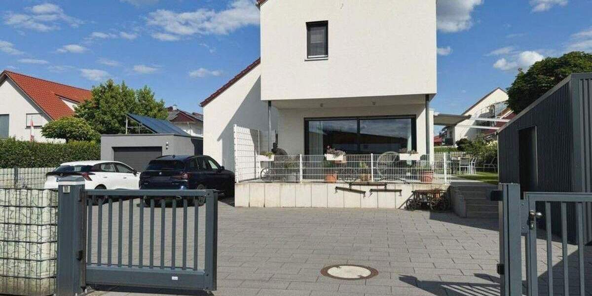 Einfamilienhaus Waghaeusel Kirrlach - 6 Zimmer, 190 m&sup2;, 850.000&euro; | Angebot:25722743