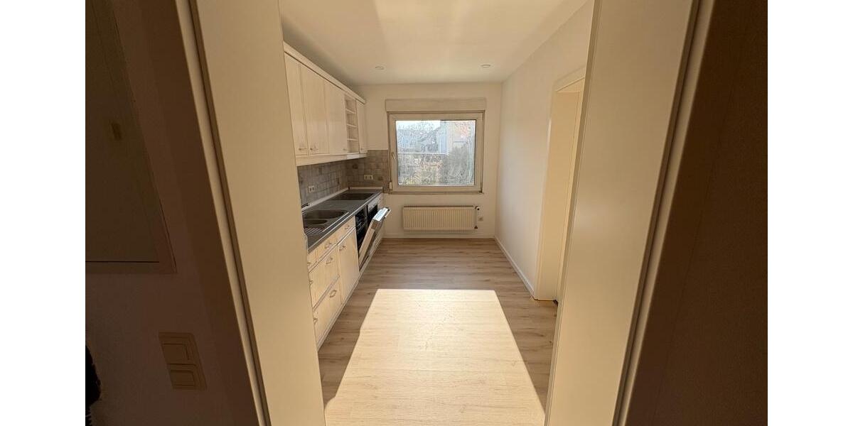 Maisonettenwohnung Karlsbad - 4 Zimmer, 110 m&sup2;, 1.200&euro; | Angebot:26426642