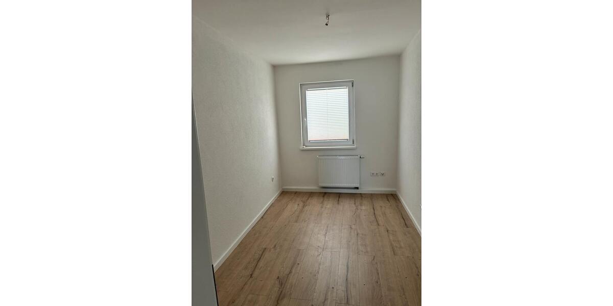 Etagenwohnung Knittlingen - 3 Zimmer, 62 m&sup2;, 199.000&euro; | Angebot:27202068