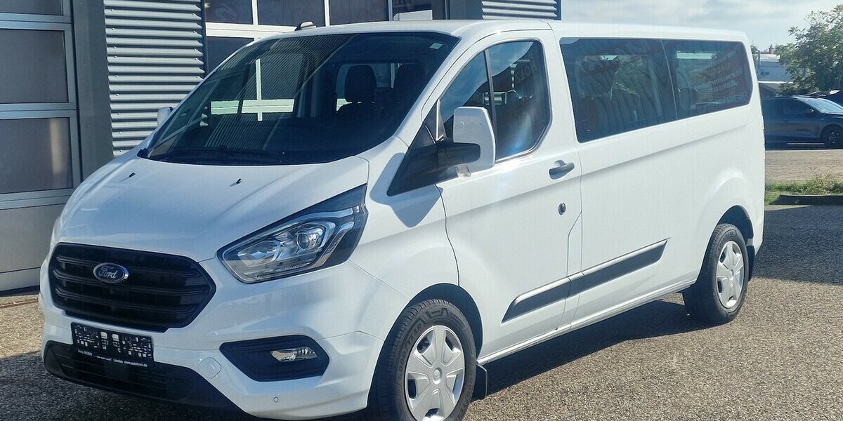 Ford Transit Custom TDCI 320 L2 Trend 9 Sitze Klima 66.000 km 30.998 € Landau 76829