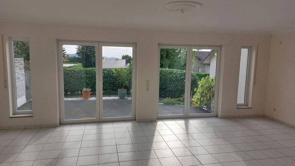 Moderne DHH mit Garten und Wärmepumpe - Traumlage zwischen Gaggenau & Ettlingen