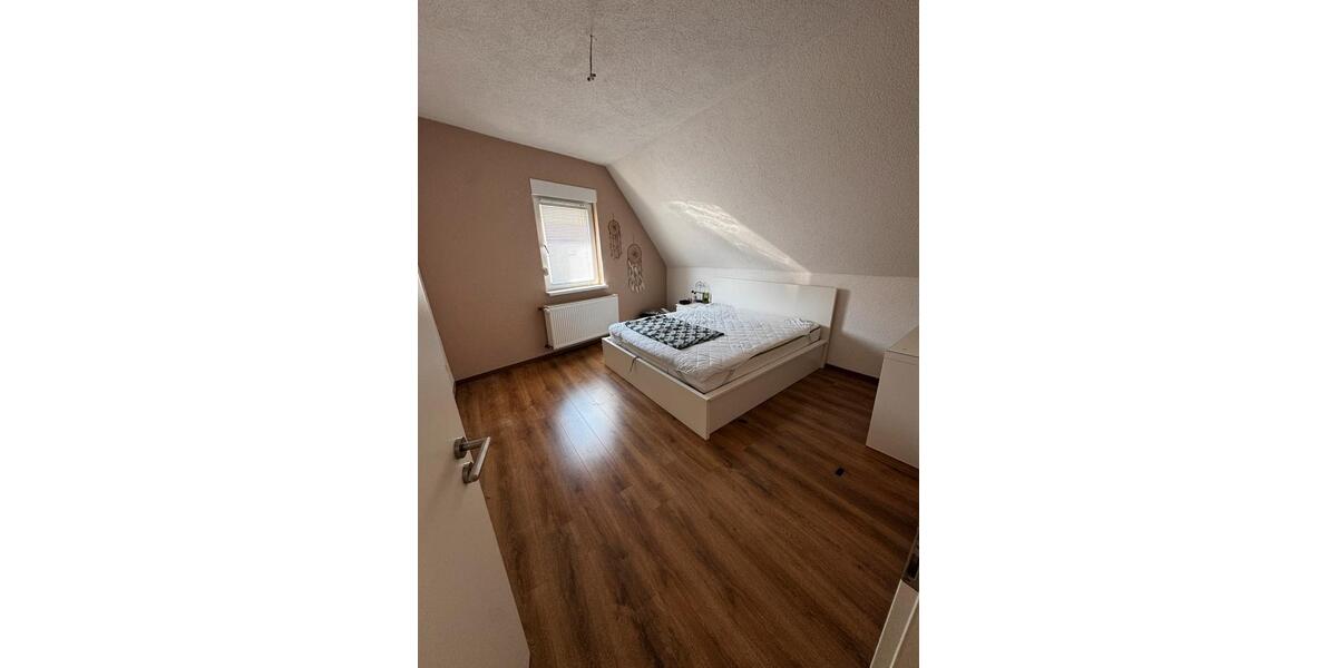 Einfamilienhaus Hambrücken - 5 Zimmer, 150 m&sup2;, 450.000&euro; | Angebot:27200398