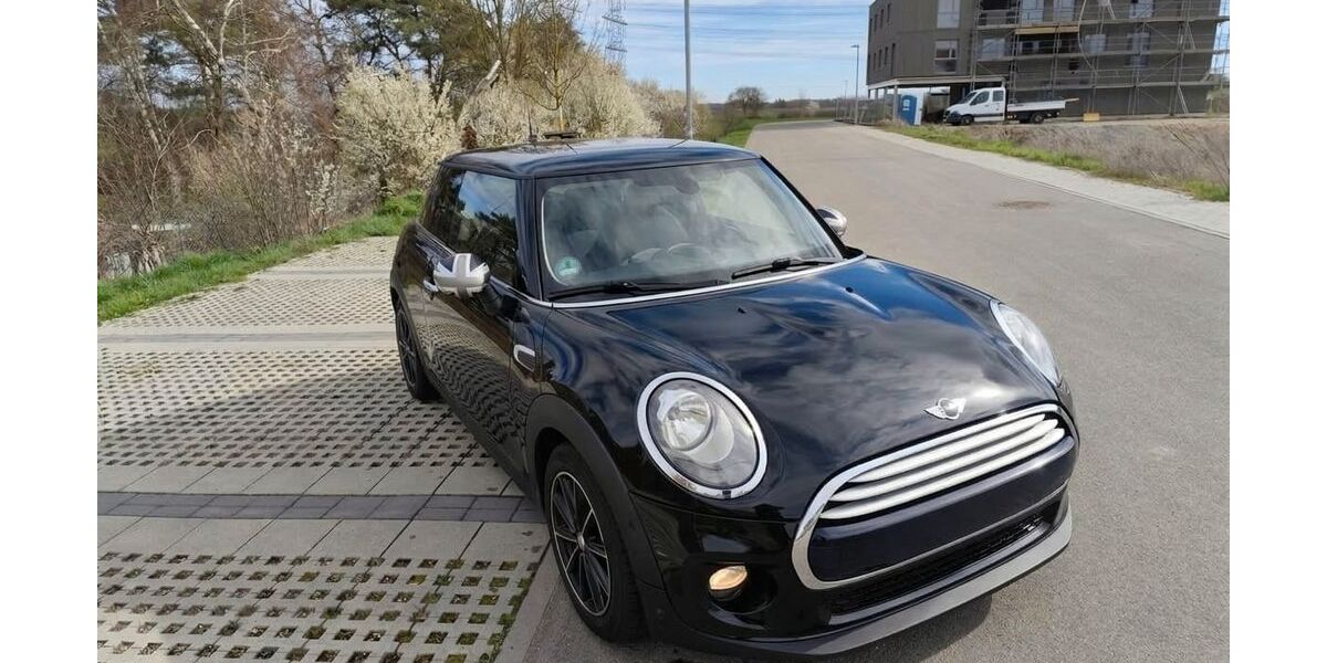 Mini Cooper 121.000 km 9.700 &euro; Dettenheim 76706
