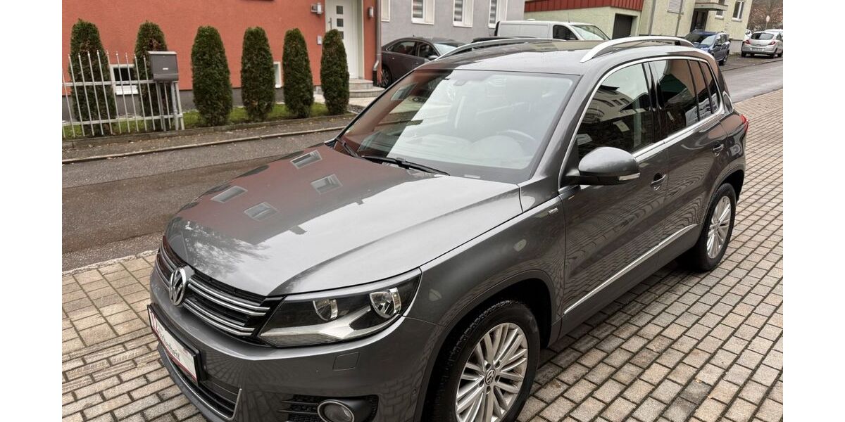 VW Tiguan 192.000 km 9.690 &euro; Pforzheim 75180