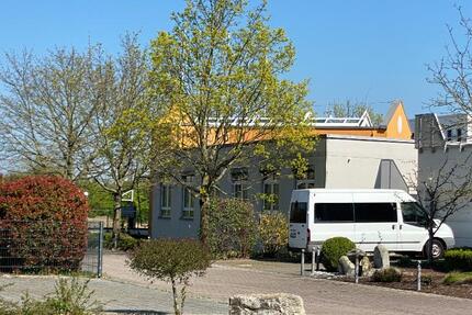 *** Attraktives Bürogebäude nördlicher Landkreis Karlsruhe *** zimmer