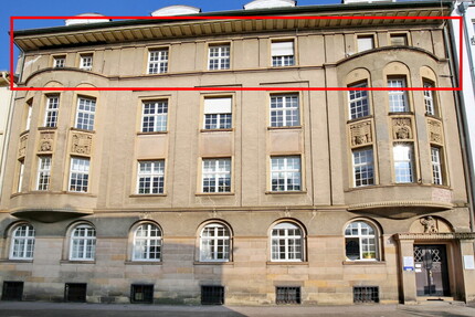Große Altbauwohnung mit 7 Zimmern in Innenstadtlage 7 zimmer