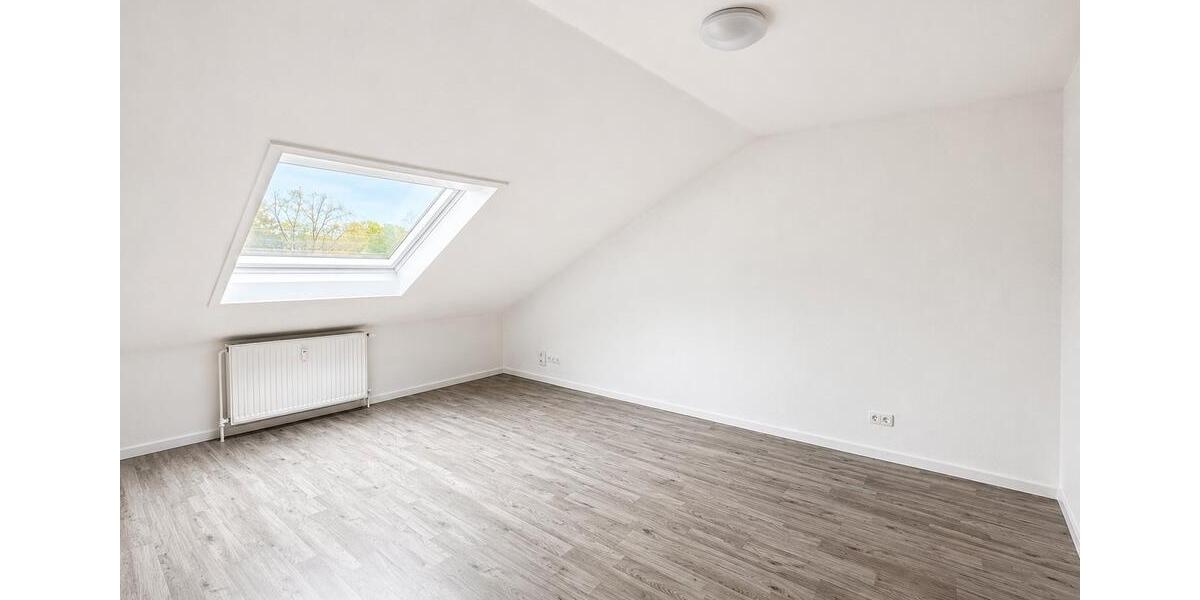 Dachgeschoßwohnung Rastatt - 2 Zimmer, 53 m&sup2;, 175.000&euro; | Angebot:26957498