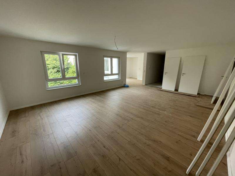 Wohnung zum Kaufen in Bad Herrenalb 355.000 € 91.97 m²