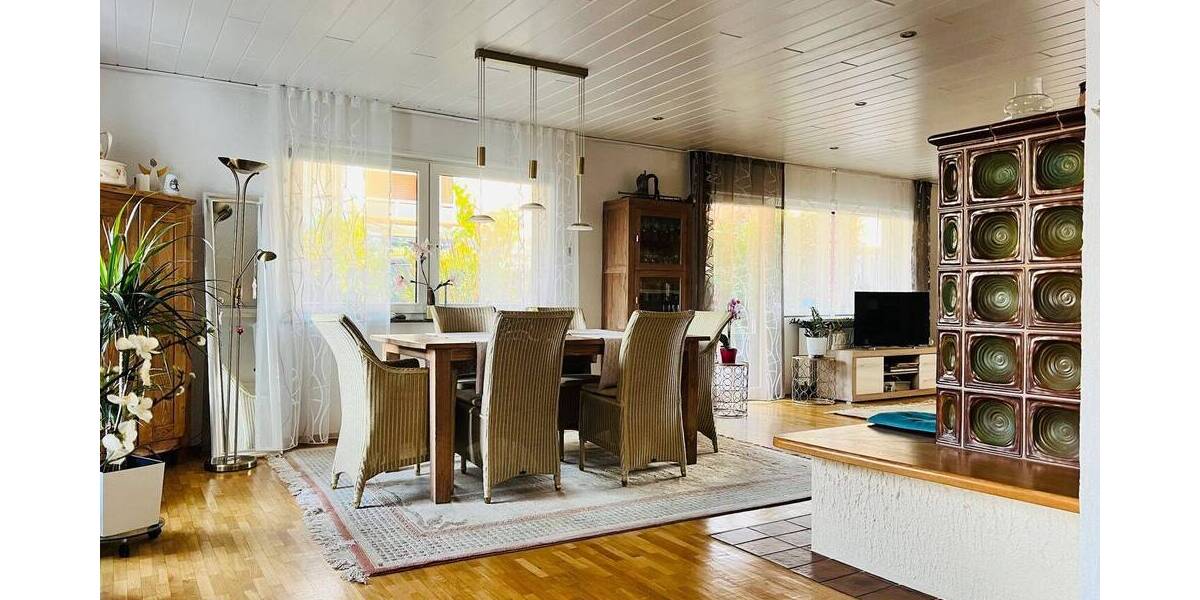 Einfamilienhaus Waghäusel Kirrlach - 7 Zimmer, 250 m&sup2;, 725.000&euro; | Angebot:25669529