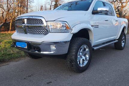 Dodge RAM 79.000 km 39.800 € Eggenstein 76344