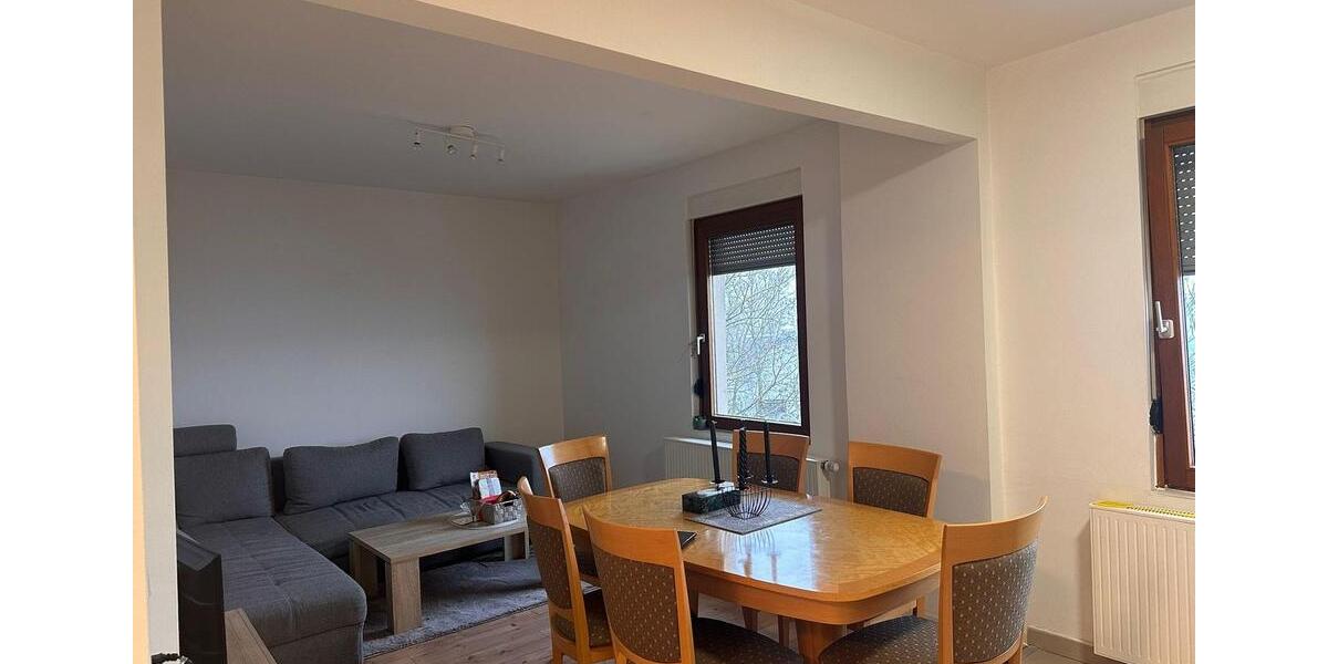 Helle 3,5-Zimmer Wohnung mit schönem Ausblick - ideal für Paare, kleine Familien oder WG 3.5 zimmer