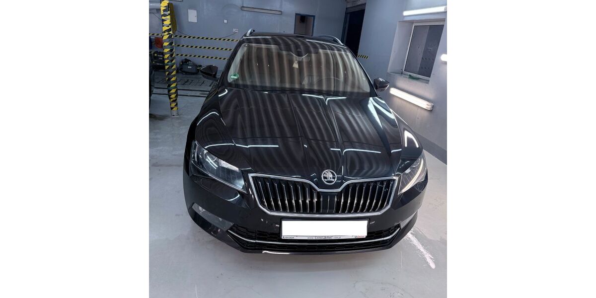 Skoda Superb 192.000 km 14.161 &euro; Karlsdorf 76689