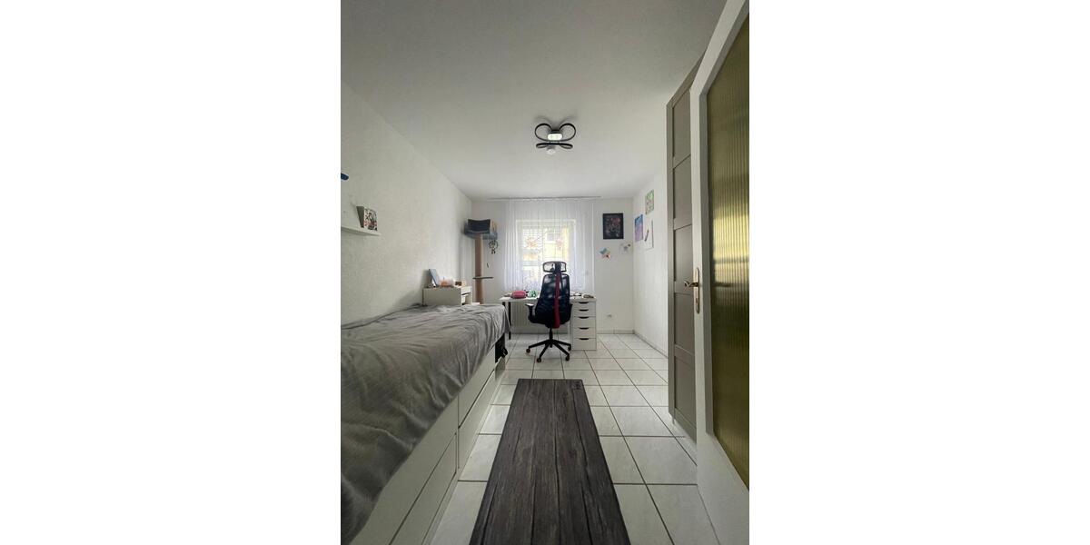 Erdgeschoßwohnung Pforzheim Eutingen - 3 Zimmer, 79 m&sup2;, 760&euro; | Angebot:26415199